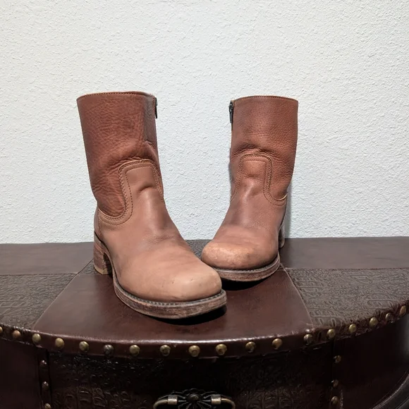 Frye Vintage Short Chestnut Brown Leather Campus Boot size 8 - Picture 7 of 12